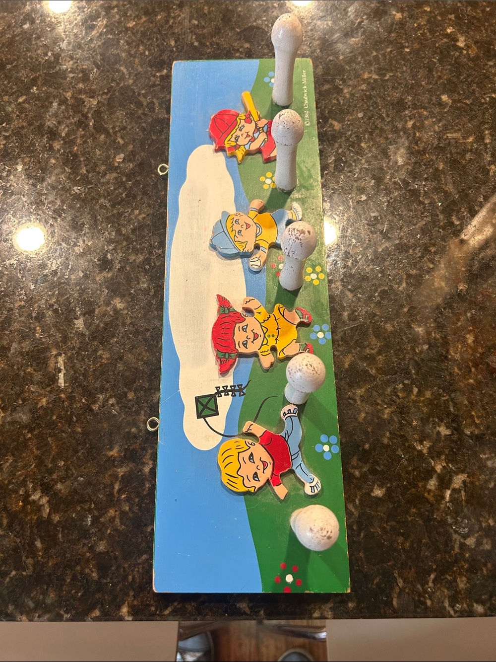 Vintage Wooden Kids Wall Hook Rack with Colorful Cartoon Kids - Blue & Green